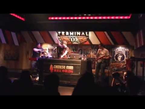 Taiwan MC feat. Samity & Son Of A Pitch - One Last Dance Live @ Terminal 1 , Sofia