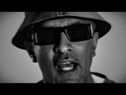 Pavilhão 9 video clipe - Trabalhador