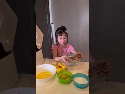 Bake cheesecake with Dana