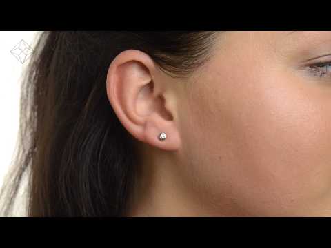 Diamond 0.10CT Stud Earrings 9K White Gold - B3597