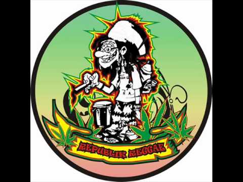 Afroreggae - Nenhum Motivo Explica a Guerra