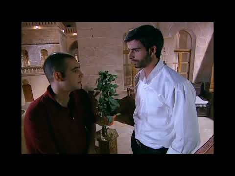 sila en castellano: Boran le cuenta a abay el motivo por el que no deja a síla ir a Estambul