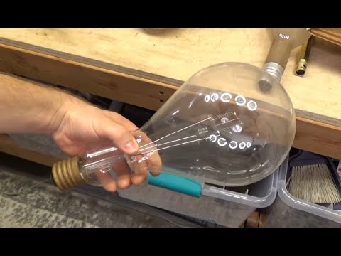 Box of Vintage Light Bulbs | Part 1