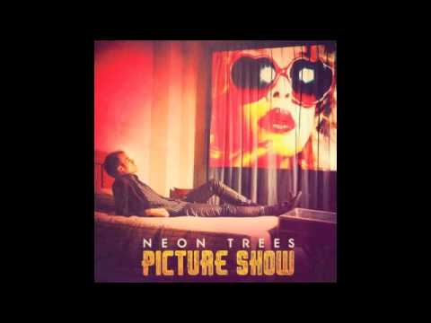 download lagu mp3 mp4 Neon Trees Close To You, download lagu Neon Trees Close To You gratis, unduh video klip Neon Trees Close To You