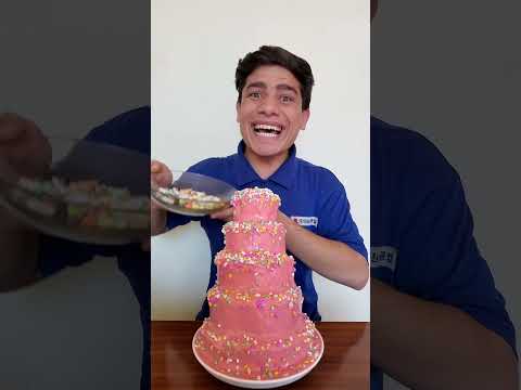 how I decorate a cake 🎂🎂