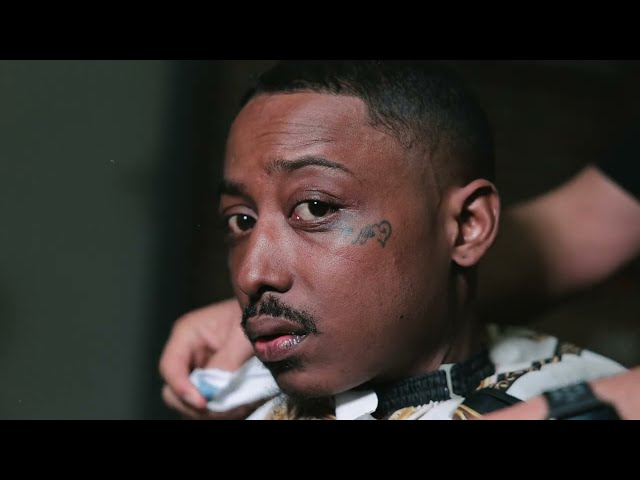 Video zu 'T'challa' ansehen