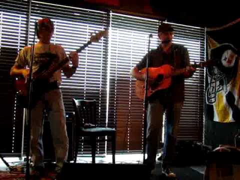 Effron White and Wayne G at JJ's Bar and Grille Video 5