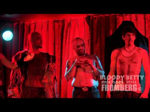 Bloody Betty Gameshow, Win Lose Or Die 17 - Michael Fromberg