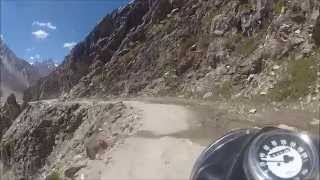 preview picture of video 'aux portes du Tibet en Royal Enfield'