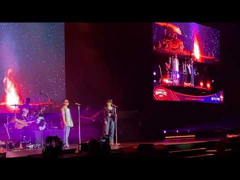 [FANCAM] 221126 AKDONG MUSICIAN (악뮤) -  in MANILA #AKMUinManila #악동뮤지션