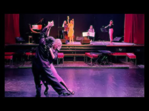 CAMPANEANDO LA VEJEZ - Nati Fures & Anahí Carballo