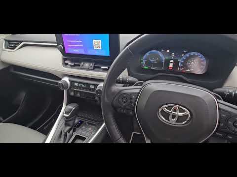 Toyota RAV4 2.5 Hybrid Platinum 5Dr - Image 2