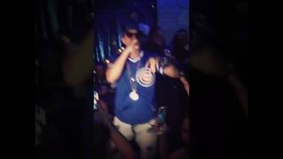 No Le Temas A El - Trebol Clan Live