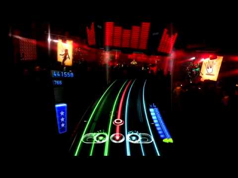 DJ Hero 2: Welcome to Jamrock vs. Twist 'Em Out