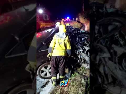 (( CARRO DESTRUIDO )) Grave acidente termina em MORTE na BR-280 em São Bento do Sul SC