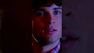 they have amnesia &amp; still fall in love w/ lana &amp; iris #theflash #smallville #barryallen #clarkkent