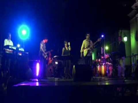 Every little thing she does is magic - Q4rtet - Live