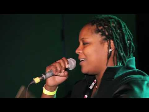 Allazae (@Allazae39) Performs at Coast 2 Coast LIVE | Philadelphia Edition 4/23/17