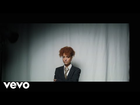 Lary - Verbrecher & Helden (aus "Sam - ein Sachse")