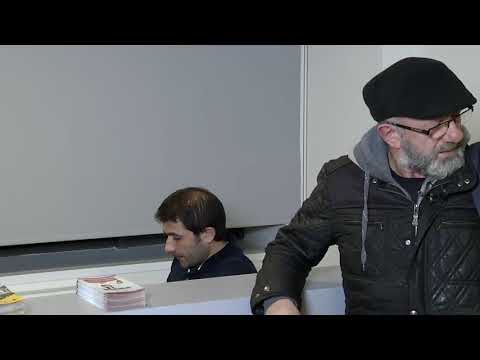 İyi dayak yedi amma  😂😂😂