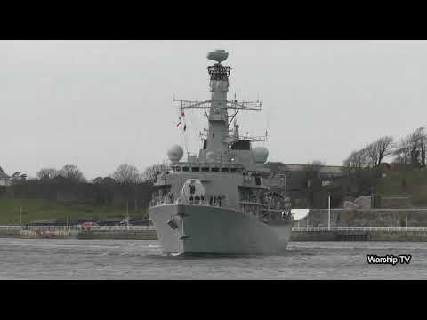 HMS RICHMOND F239 LEAVING DEVONPORT NAVAL BASE AT DEVILS POINT - 20th March 2020
