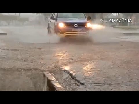 Muita chuva na cidade de Nova Olinda do Norte, outubro de 2025