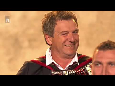 Tine Lesjak z ansamblom Akordi in Nemir - Le veter ve za tvoje sanje, Klopotec, Ko se zmrači