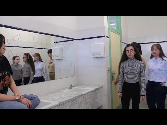 Vídeo relacionado con O que sei do silencio (INFANTIL E XUVENIL - FÓRA DE XOGO)