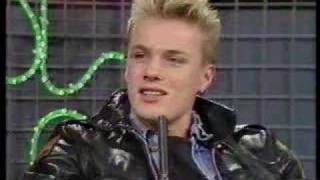 Bono & Larry Interview (part 1/4)