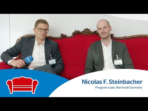#DLK23 Nicolas F. Steinbacher auf dem Roten Sofa der DVZ