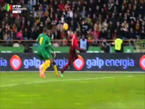 Skills to pay the bills Edinho