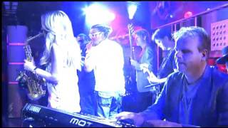 Extra opname: Candy Dulfer - Crazy - 3-10-2011