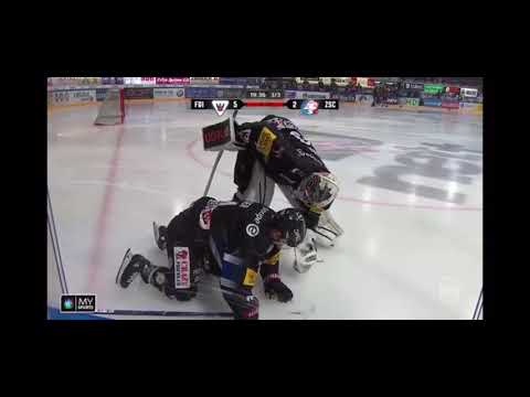 Charge Fabrice Herzog sur Ralph Stadler (22.01.2019) Fribourg Gottéron - ZCS Lions