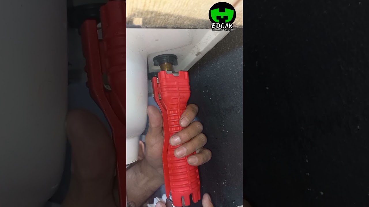 Como Intalar Fácil Una Llave de Agua en el Labavo o Fregadero con conector T CNX