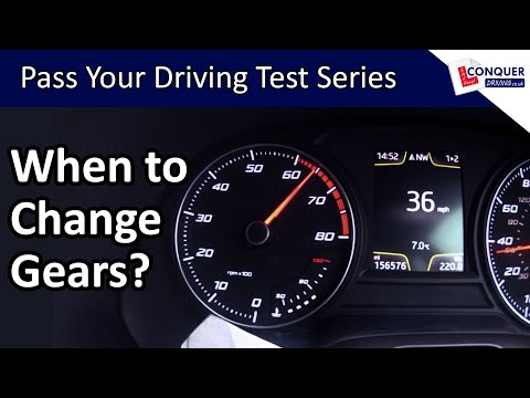 When to change gear in a manual car