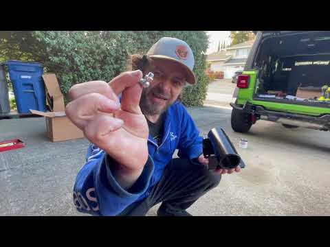 AEV JL Rear Bumper and tire carrier unboxing, factory bumper removal, and install