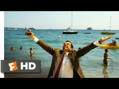 Mr. Bean's Holiday (10/10) Movie CLIP - Bean at the Beach (2007) HD