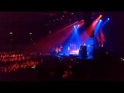 Marteria - Glasklar / Herz glüht (ft. Yasha & Miss Platnum) (Live in Hamburg)