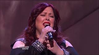 Kelly Clarkson sings &quot;God Only Knows&quot; with Wendy and Carnie Wilson Live 2021 HD 1080p