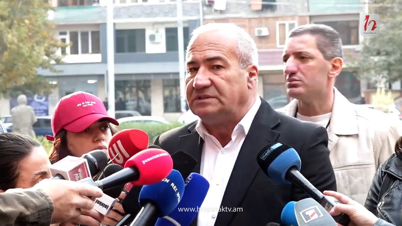 Իշխանությունը հենց հայ մարդ ա տեսնում, վատանում ա. Մանուկյան