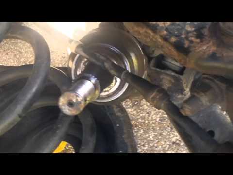 Taking off the Armada rear wheel bearing housing