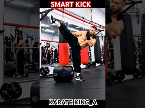 Smart kick defence #selfdefense #usa #taekwondo #india #trending #mma