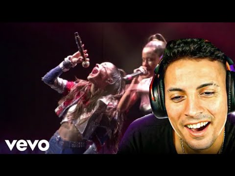 Coscu reacciona a Tini ft Cami - Si Tu Te Vas (en Vivo)