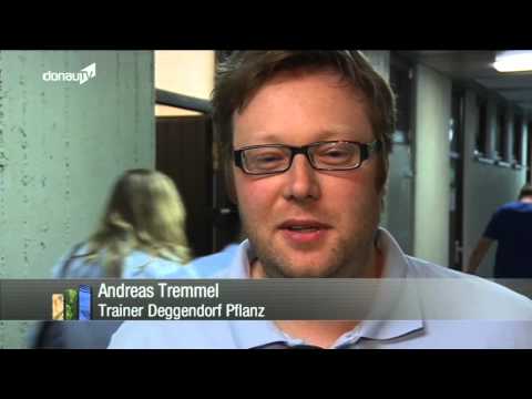 Schluss mit der Negativserie -- Deggendorf Pflanz bezwingen Attinger Wölfe!