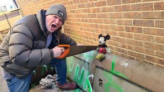 Getting rid of our leather sofa LIVE! DAD DELIVERS Vlog LIVE!