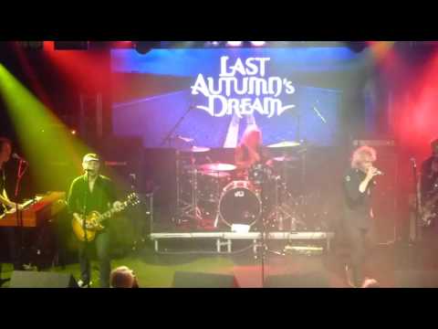 Go Go Go - Get Ready For The Show ' Live ' Last Autumn's Dream  Rockingham 25th October 2015.