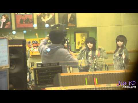 【佳YO fancam】 120228 miss A Jia & Min Kiss The Radio - "Touch"