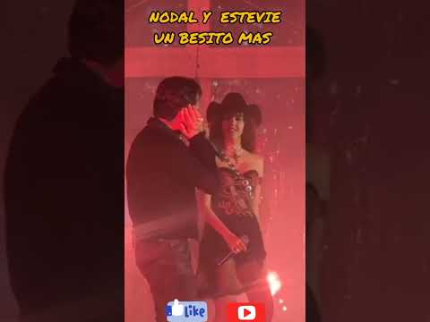 CRISTIAN NODAL Y ESTEVIE UN BESITO  MAS #cristiannodal #angelaaguilar #pepeaguilar #nodal #famosos