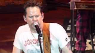 Gary Allan - Runaway - Atlantic City 3/29/13