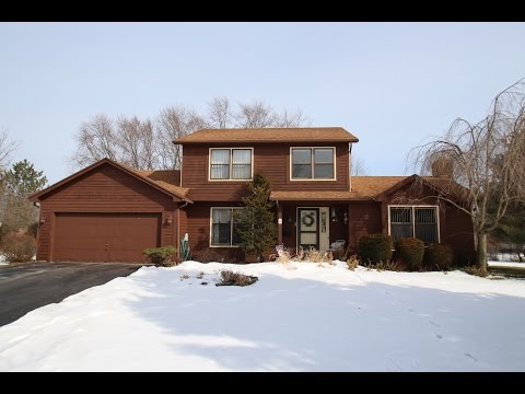 8 Woodbridge Court, Rochester, NY presented by Bayer Video Tours